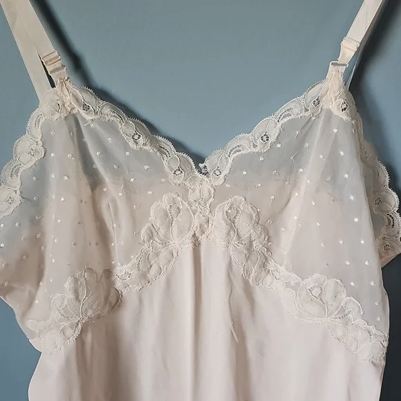 Vintage Slip Soft Pink Cream Lace Millay Size 38 Made In The USA - Picture 3 of 8